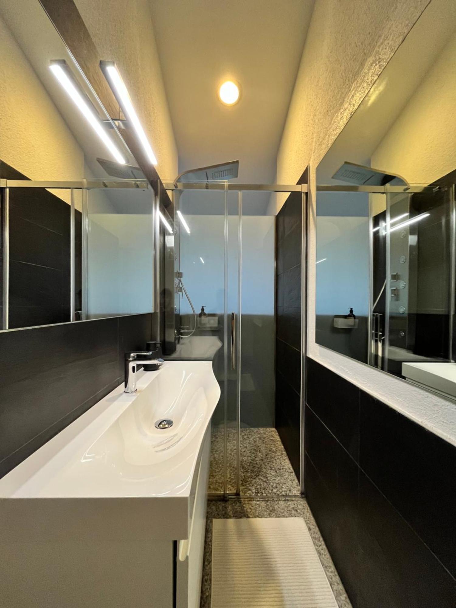 Wohnung Mit Grossartiger Seesicht Und Balkon Spiez Extérieur photo